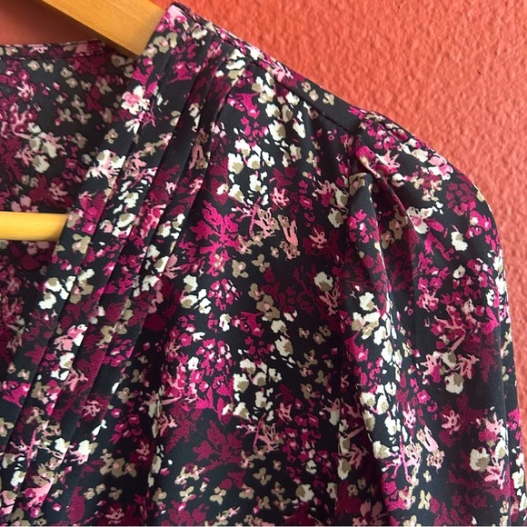 HALOGEN Floral Pintuck Pleated Wrap Blouse In Rich Black, Burgundy & Pink Sz S - Picture 2 of 14